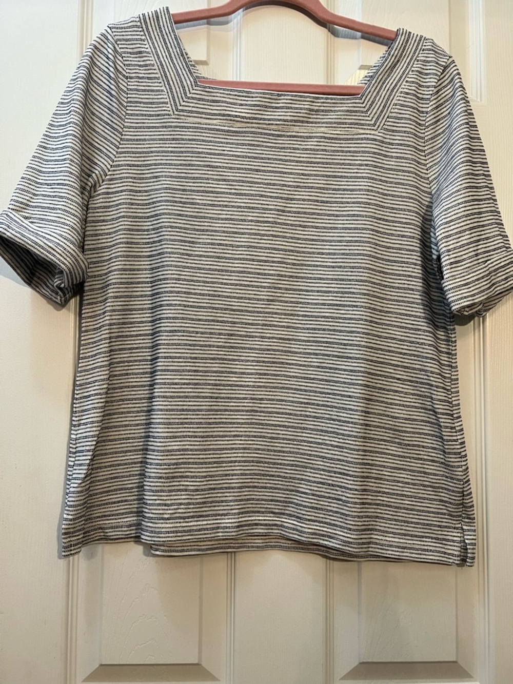 🦋 Talbots Black and White Striped Square-Neck Short Sleeve Tee